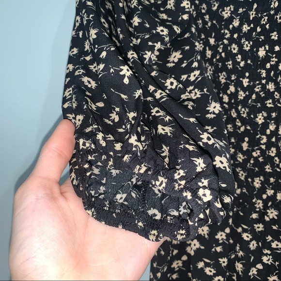 SHEIN Size Small floral dress off the shoulder - Picture 6 of 10